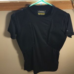 Cabela’s t-shirt with 2 Velcro front gun pocket